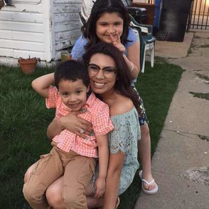 Meet your Posher, Thalia